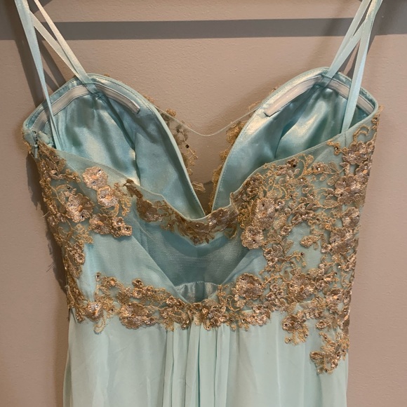 Faviana Glamour Light Blue Dress Size 6 - Picture 4 of 4